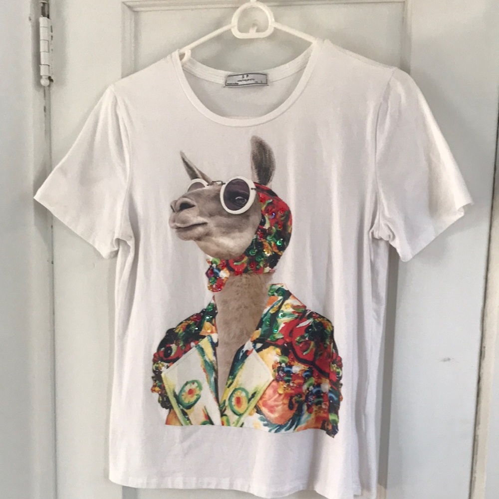 Something Pretty White Graphic Tee with Colorful Llama and sequins. Size Lg.